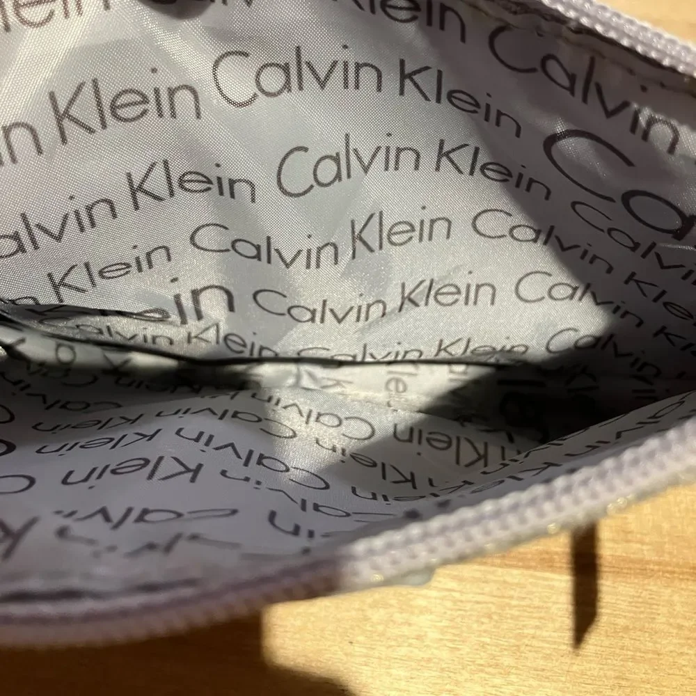 Calvin Klein clutch, silver, excellent condition - Picture 3 of 4